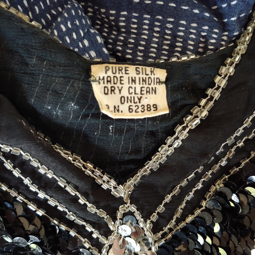 ♥️SOLD♥️Vintage Sequins Butterfly Top - Picture 7 of 7